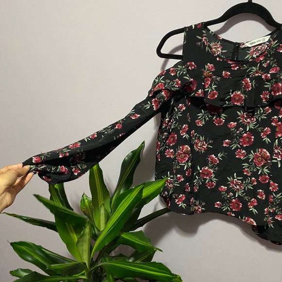 Top for your Child - Picture 2 of 4